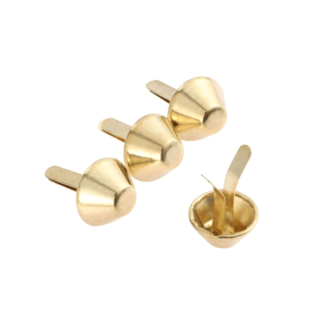 Cajita de Brads Cónicos/Patitas - Dorado – Mini herrajitos – Insumos Scrap